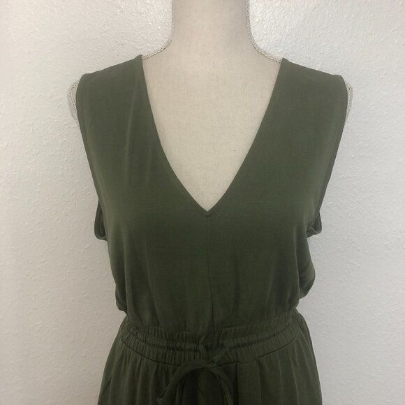 URBAN OUTFITTERS Silence + Noise Romper Women's Size Small Olive Tristin V Neck - Picture 9 of 11